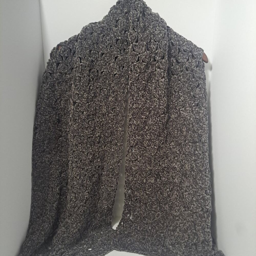 Gray Scarf